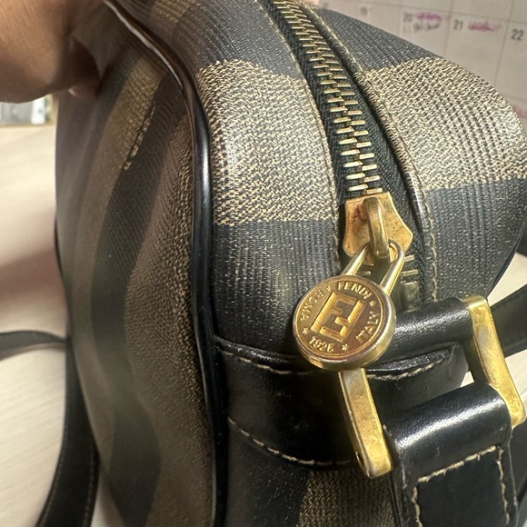 Fendi Camera crossbody - Picture 6 of 10